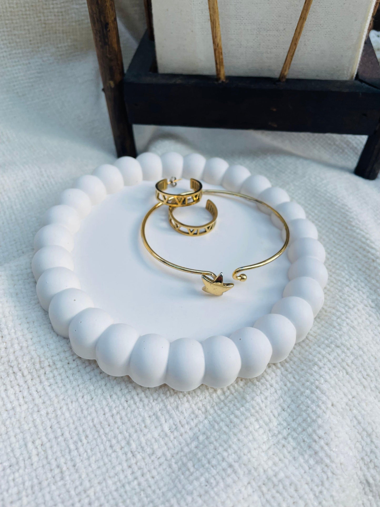 Eco-Friendly Jasmonite Tray