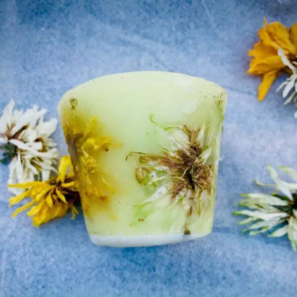 Flowery Summery soy wax candle