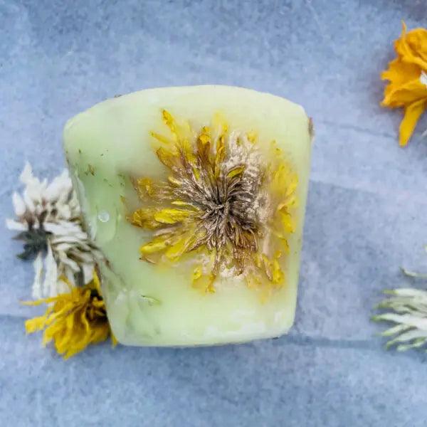 Flowery Summery soy wax candle
