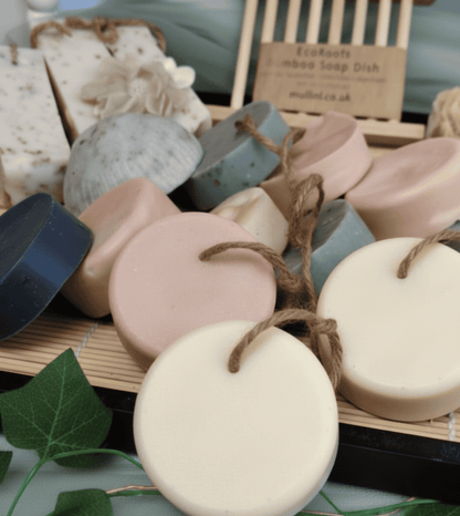 🍃 Botanical Shampoo Bar